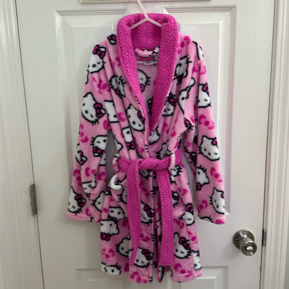 Hello Kitty Robe